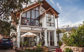 Florez de la Villa Collection Sacred Valley
